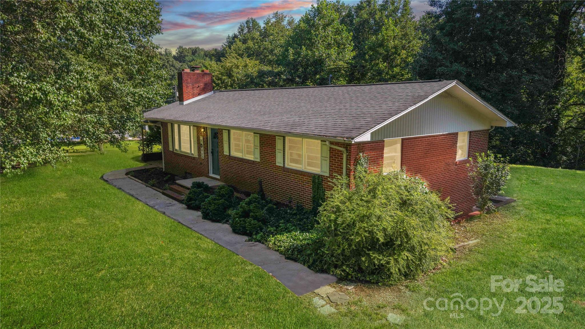 185 Waycaster Road Marion NC 28752