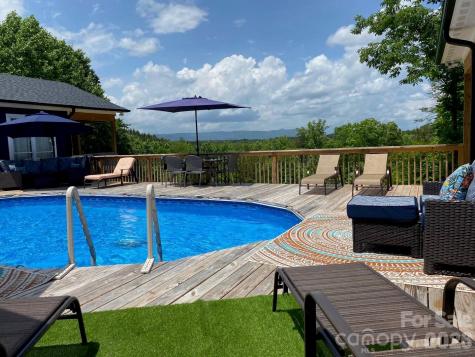 622 Rutherford Drive Nebo NC 28761