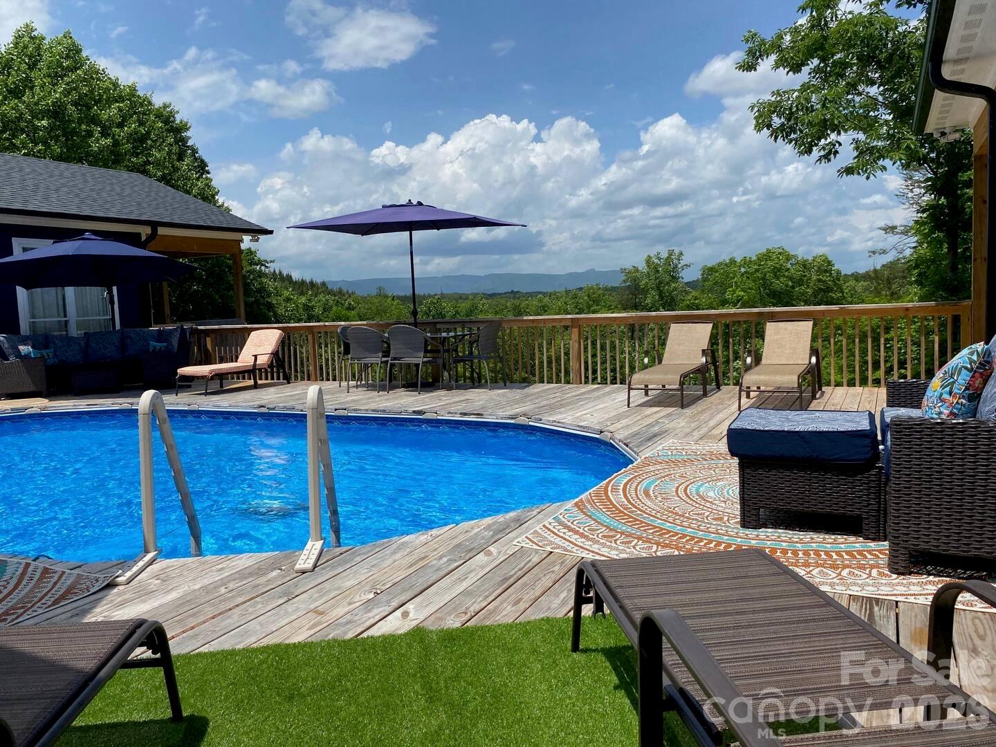 622 Rutherford Drive Nebo NC 28761
