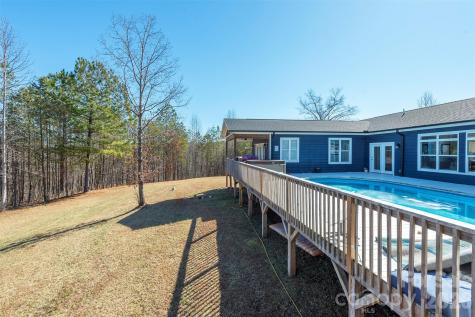 622 Rutherford Drive Nebo NC 28761