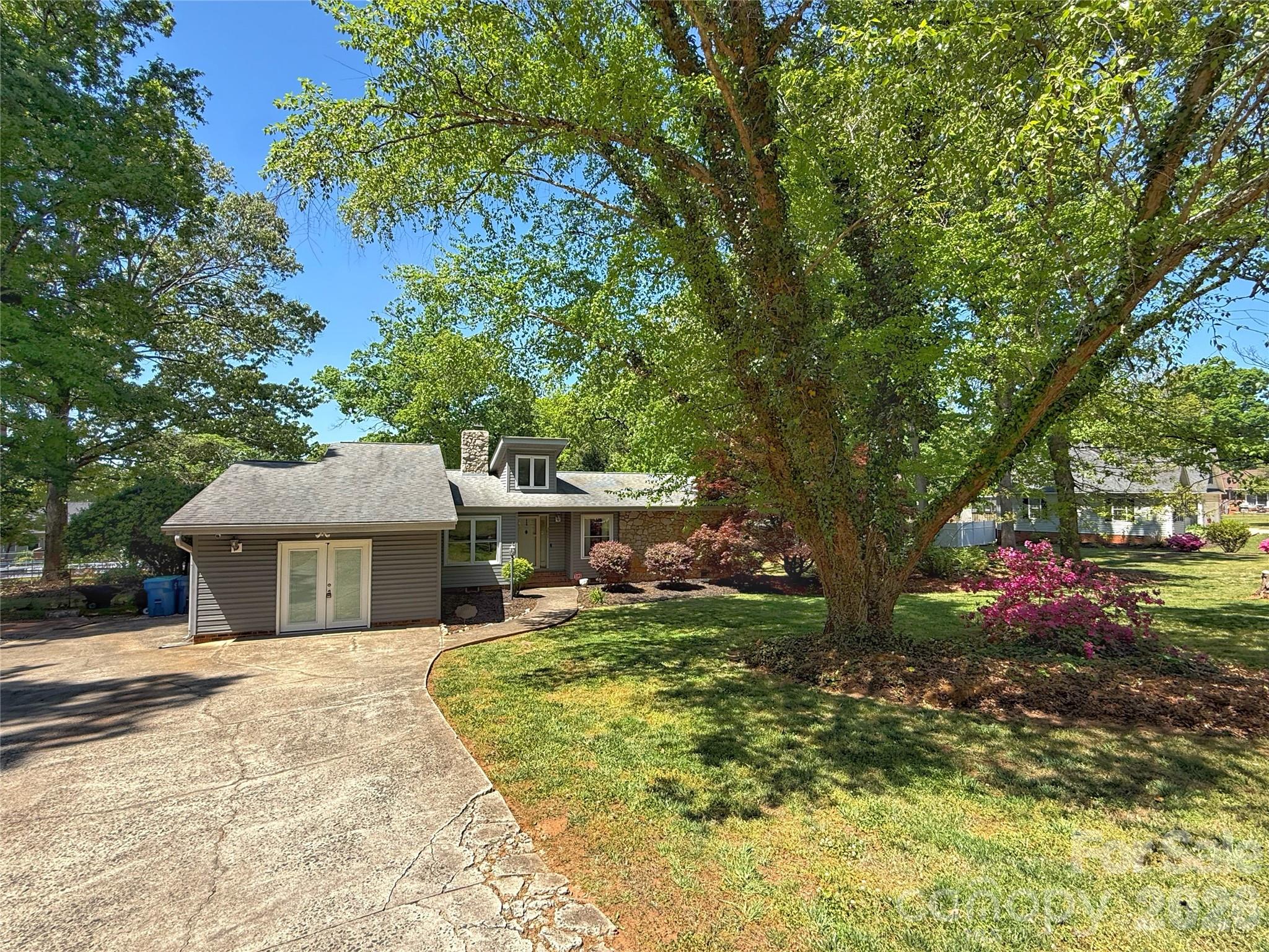 3005 Irish Street Newton NC 28658