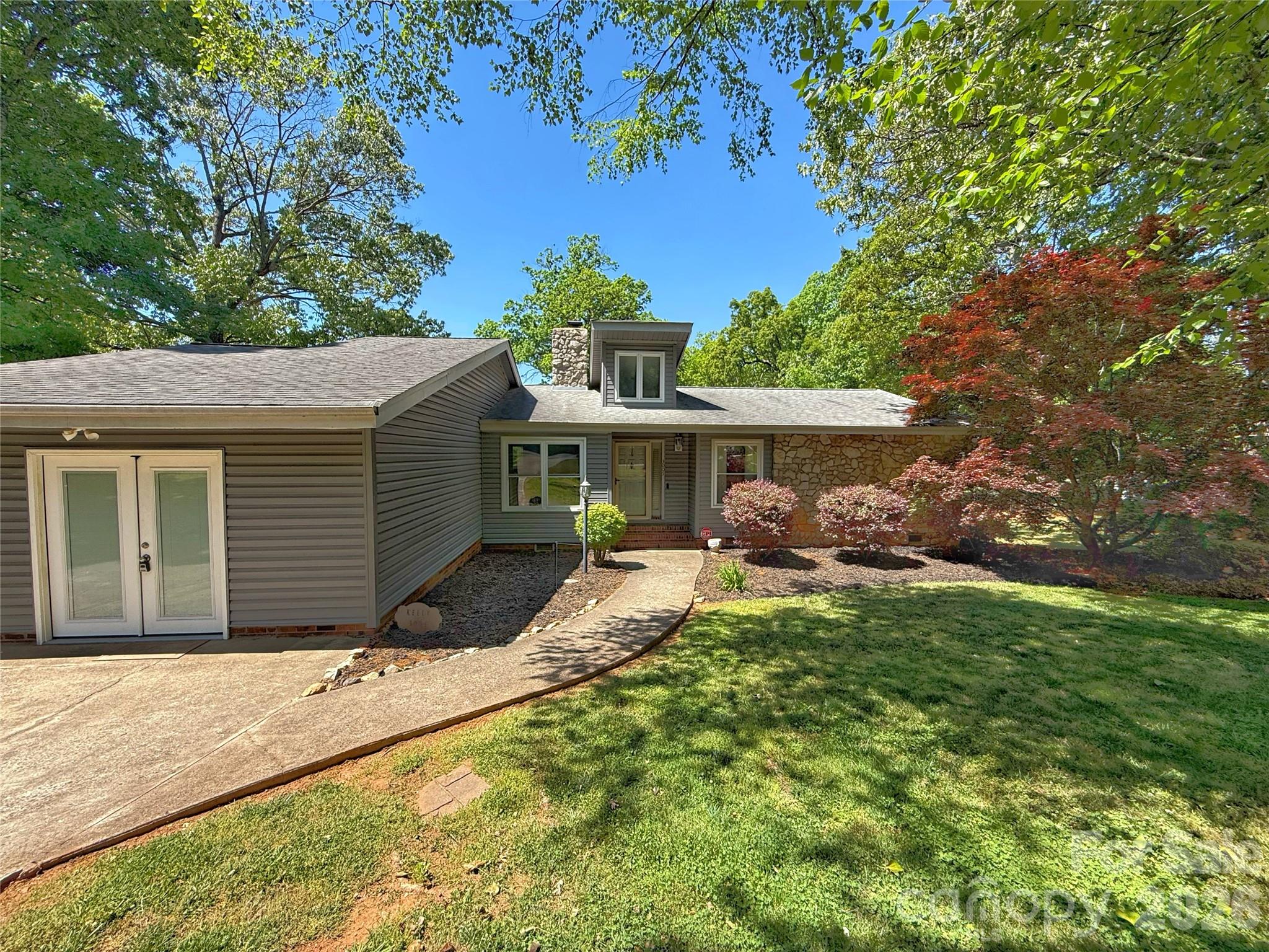 3005 Irish Street Newton NC 28658