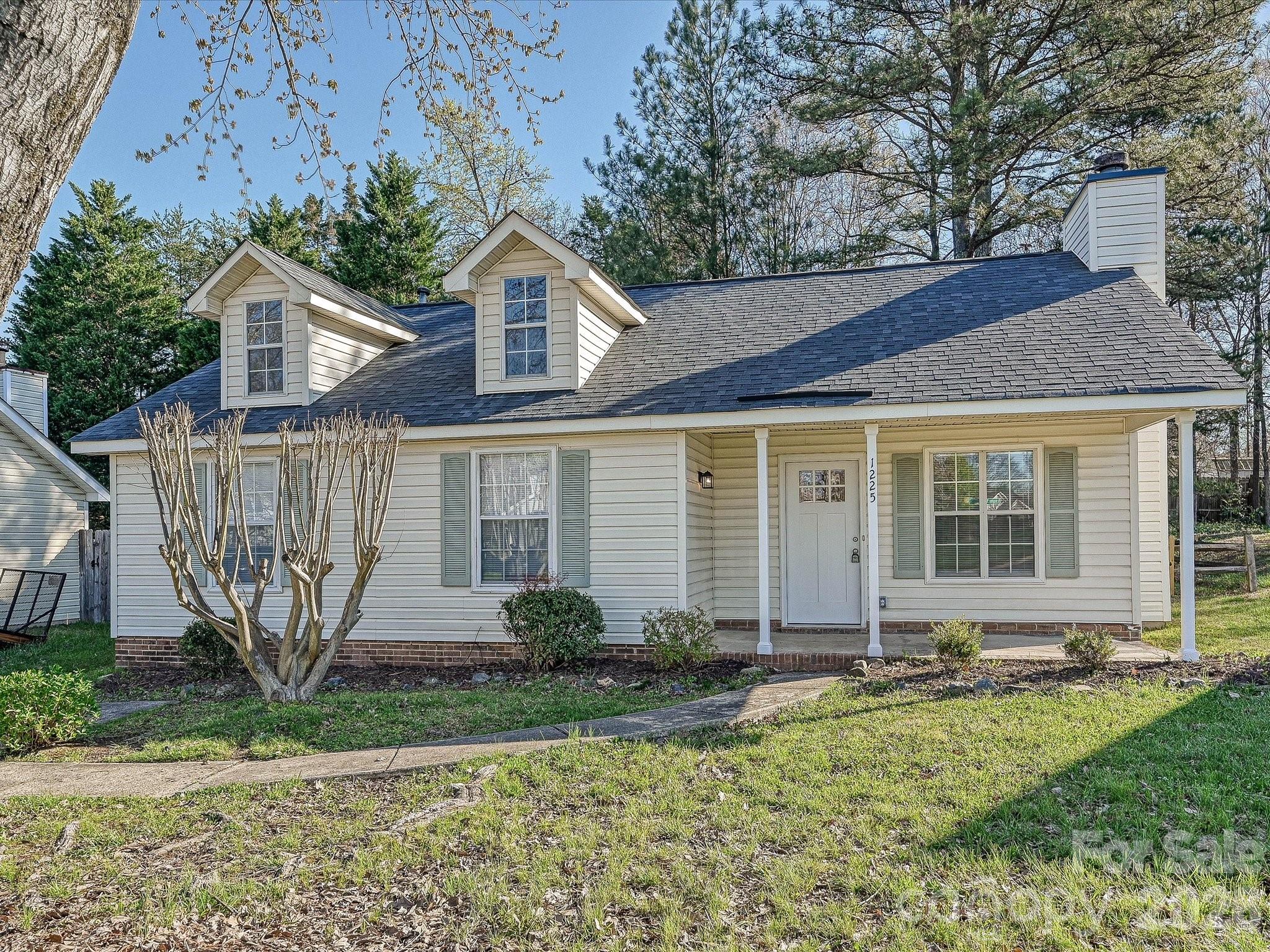 1225 Eagles Landing Drive Charlotte NC 28214