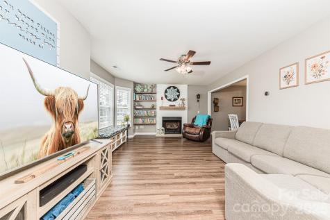 110 Saint Road Richlands NC 28574