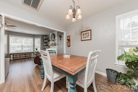 110 Saint Road Richlands NC 28574
