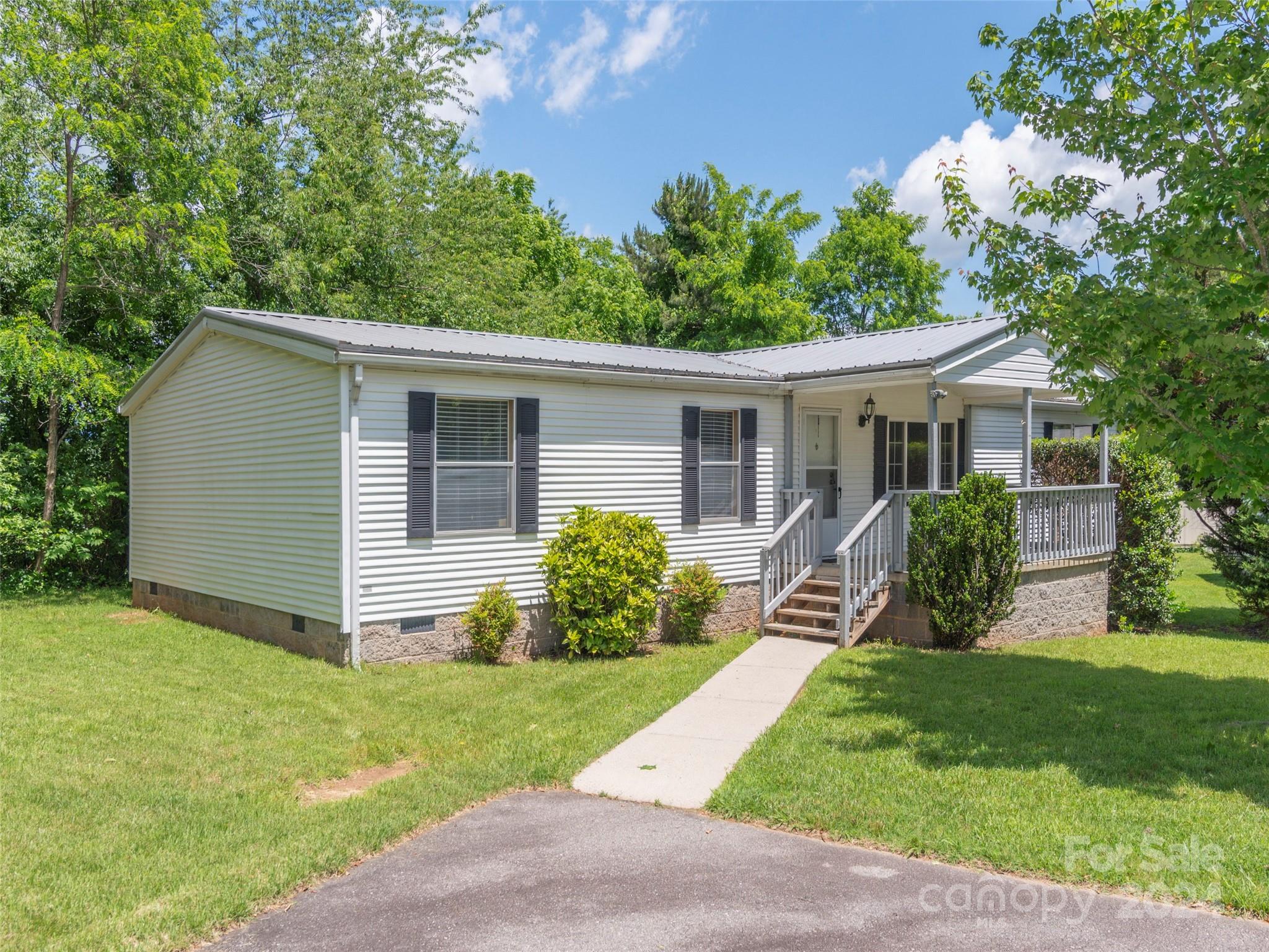 215 Nicholas Drive Asheville NC 28806