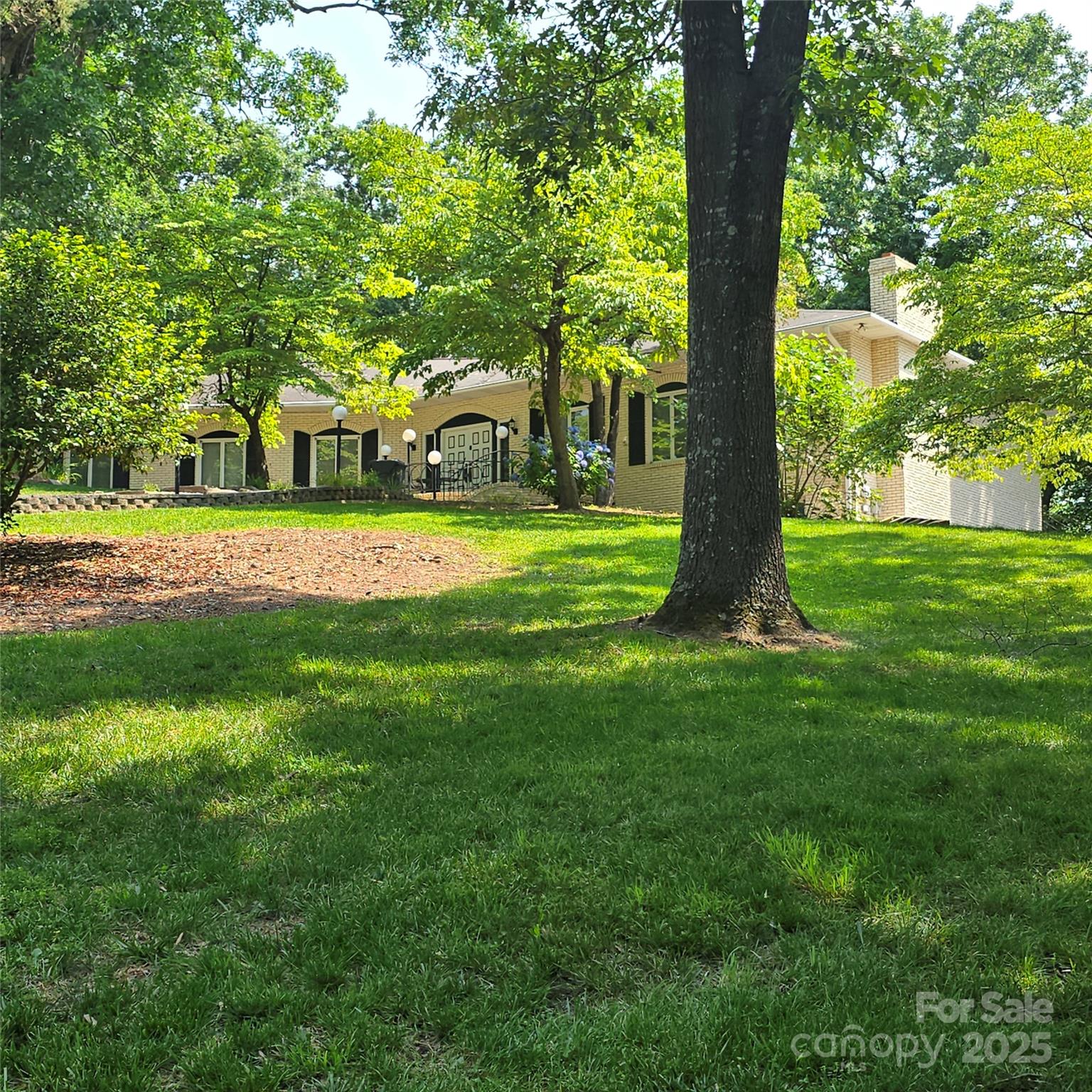 695 Knollcrest Drive NE Concord NC 28025