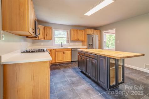 16 Beechwood Road Asheville NC 28805