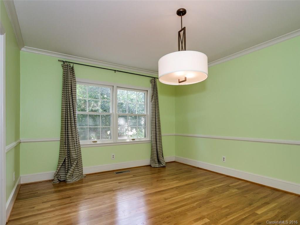 428 Robmont Road Charlotte NC 28270