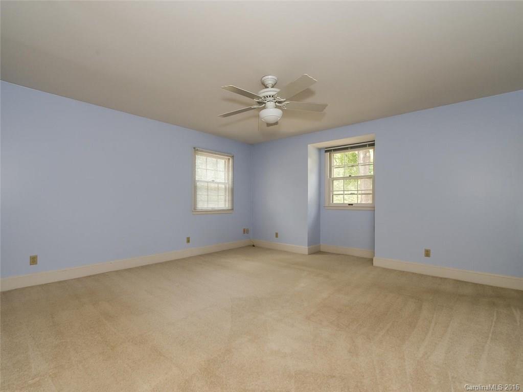 428 Robmont Road Charlotte NC 28270