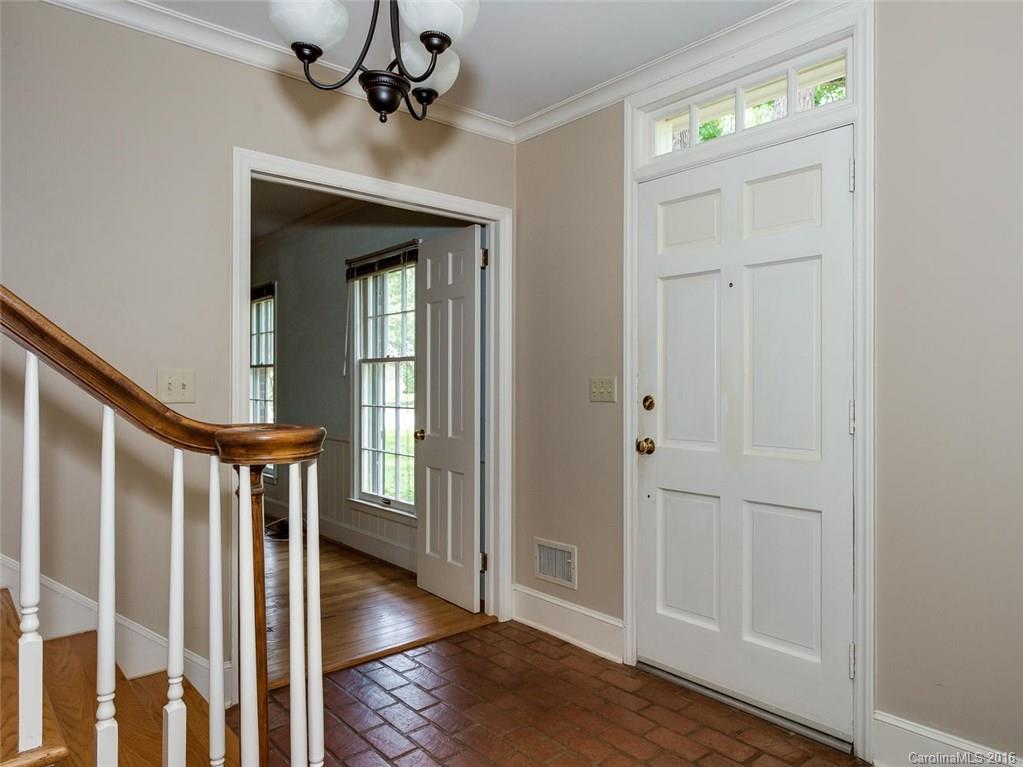 428 Robmont Road Charlotte NC 28270