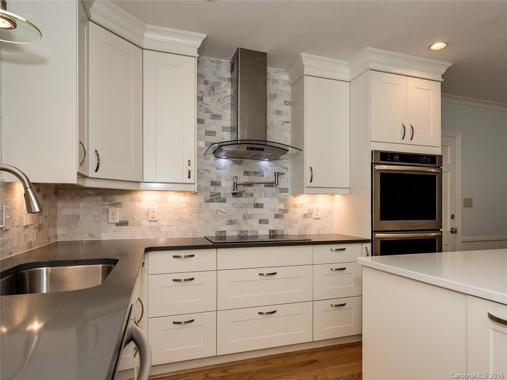 428 Robmont Road Charlotte NC 28270