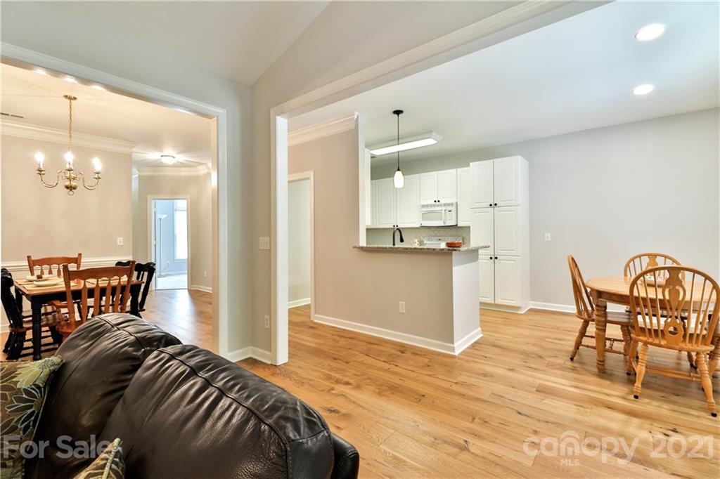 9123 Providence Colony Drive Charlotte NC 28277