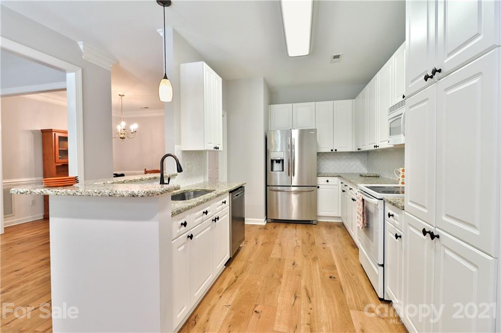 9123 Providence Colony Drive Charlotte NC 28277