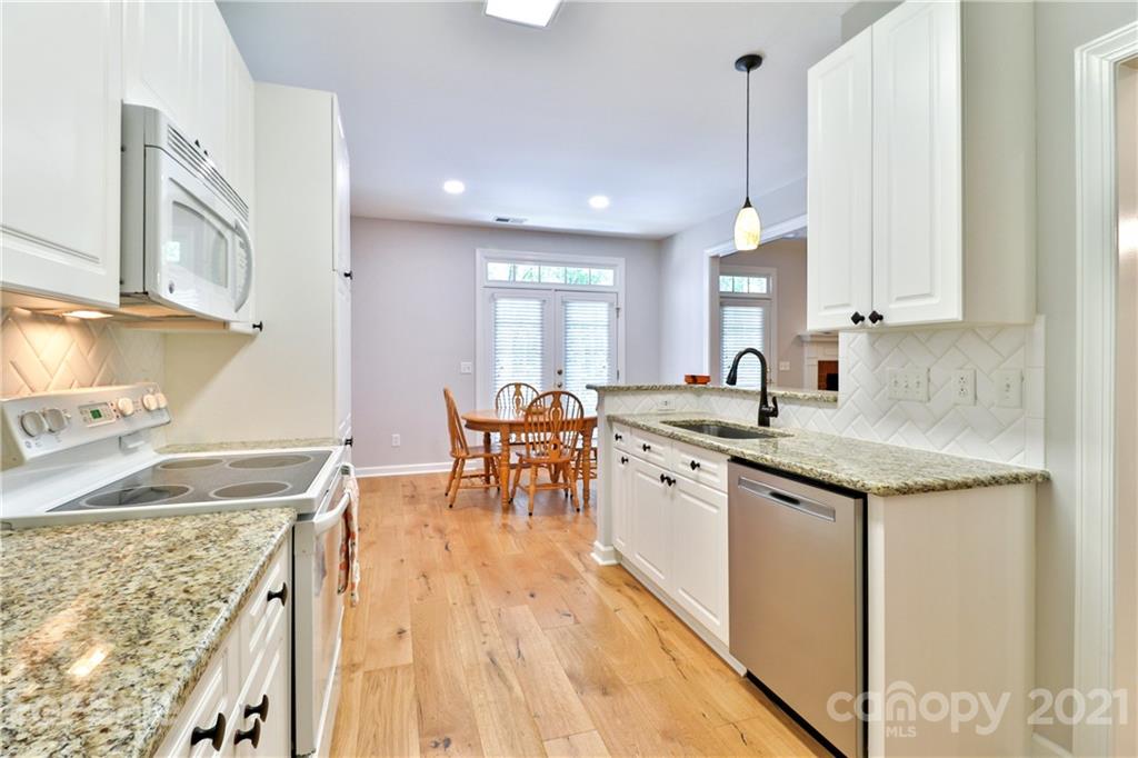 9123 Providence Colony Drive Charlotte NC 28277