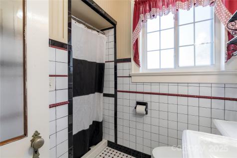 274 N 4th Street Albemarle NC 28001