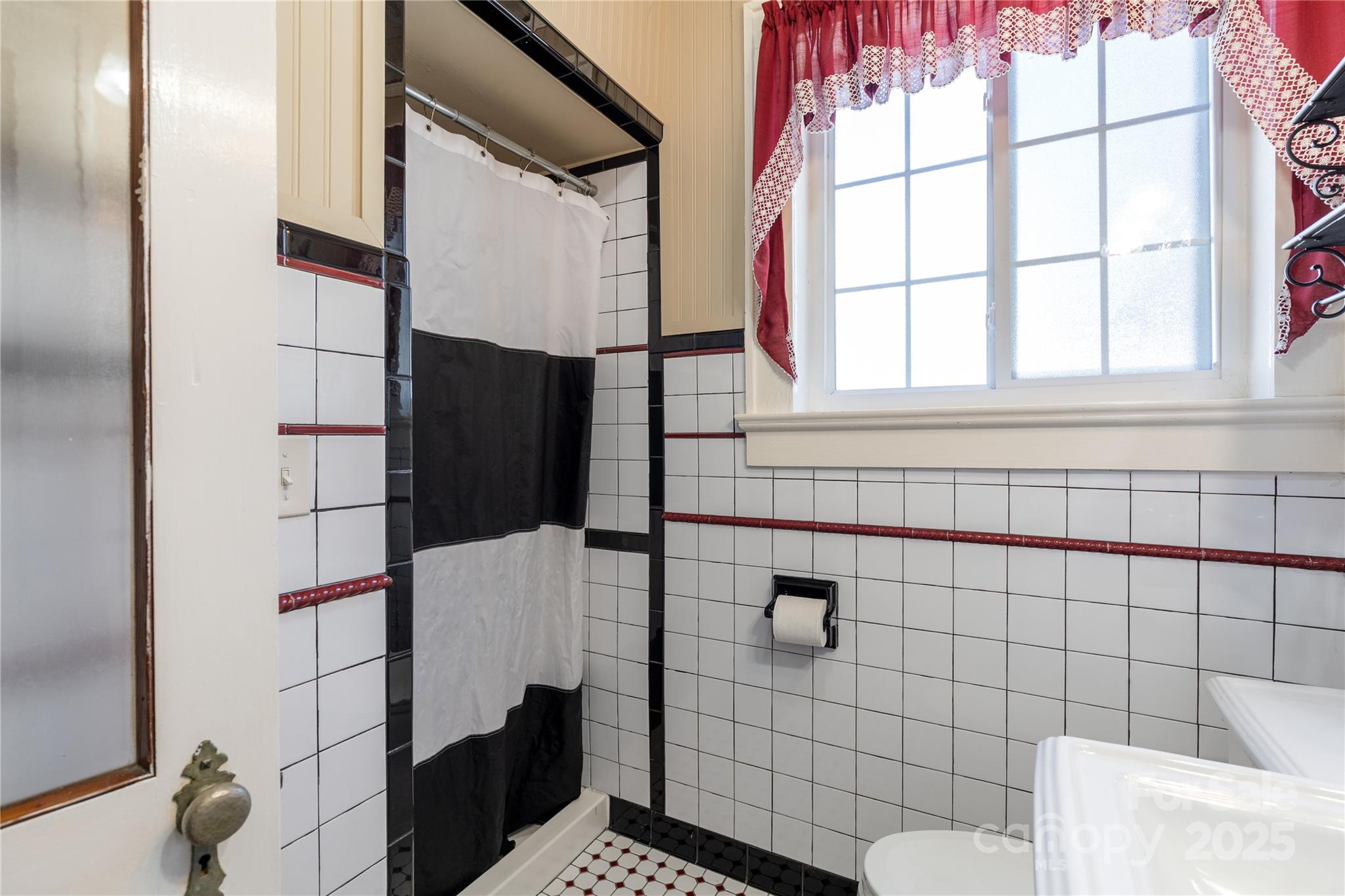 274 N 4th Street Albemarle NC 28001