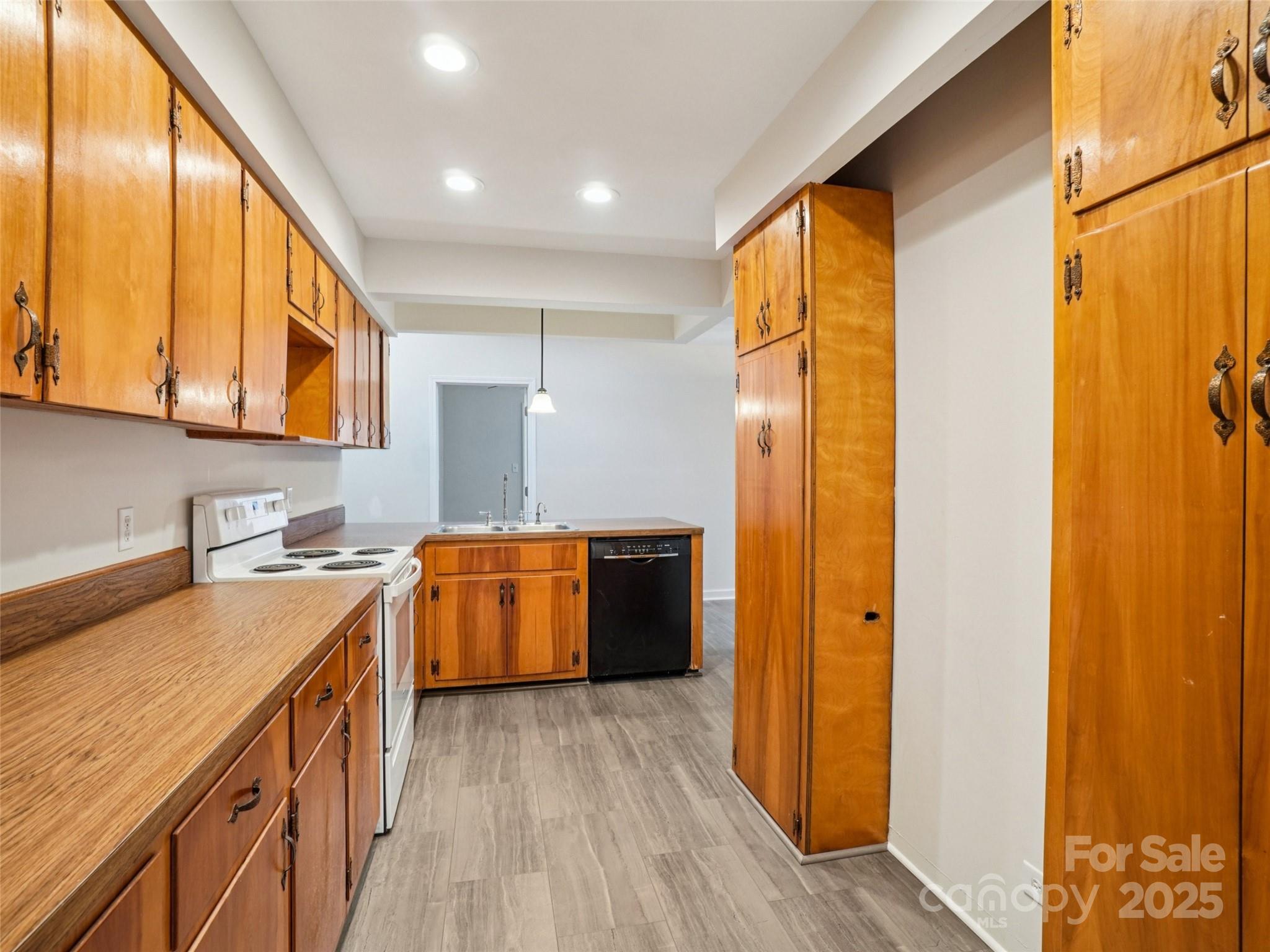 34 Parkview Drive Brevard NC 28712