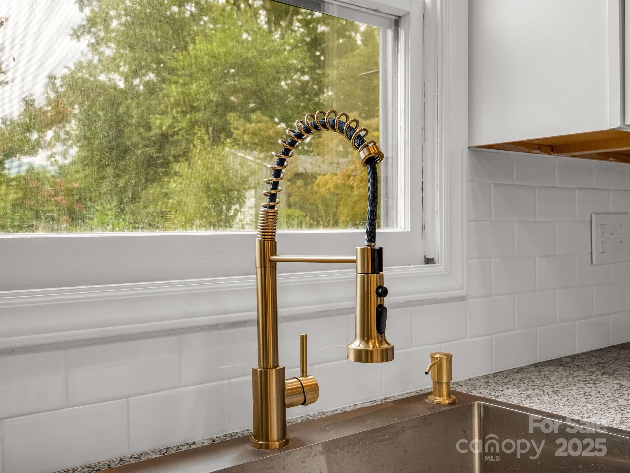 30 Patti Drive Fletcher NC 28732