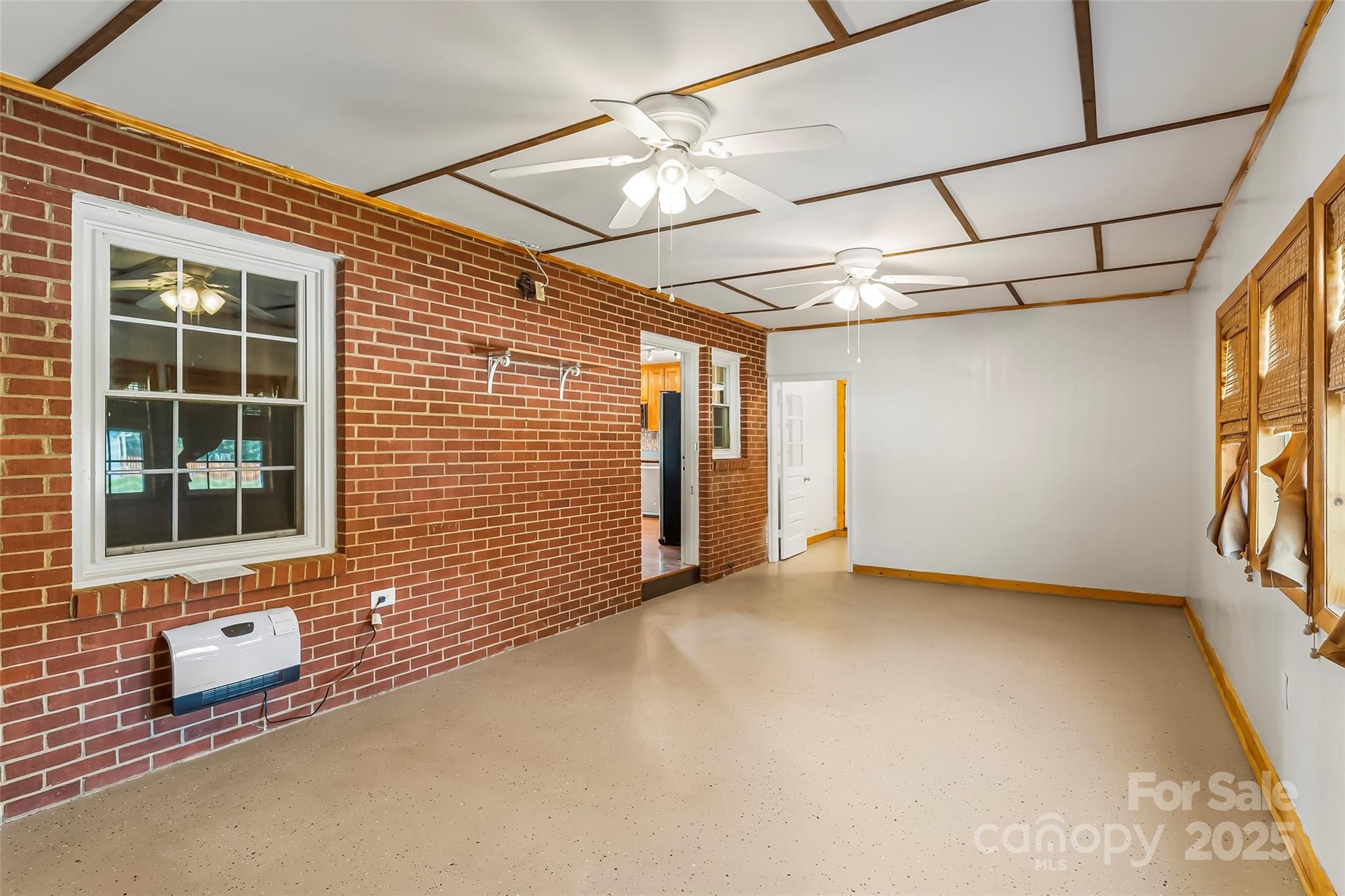5325 Us 70 Highway W Marion NC 28752