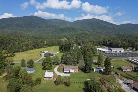 5325 Us 70 Highway W Marion NC 28752