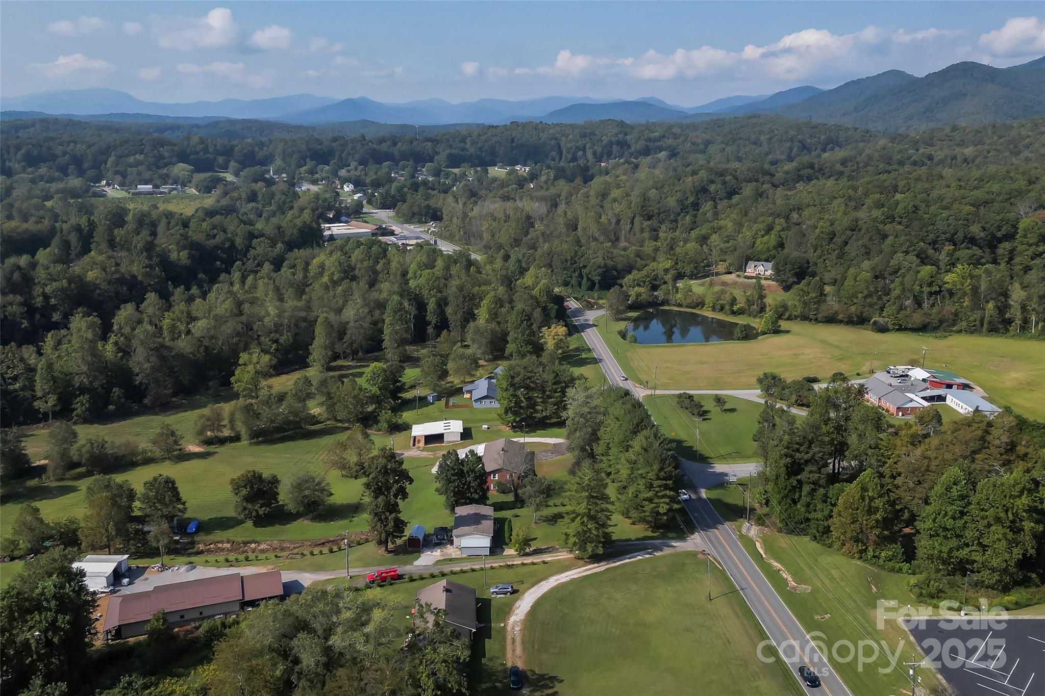 5325 Us 70 Highway W Marion NC 28752