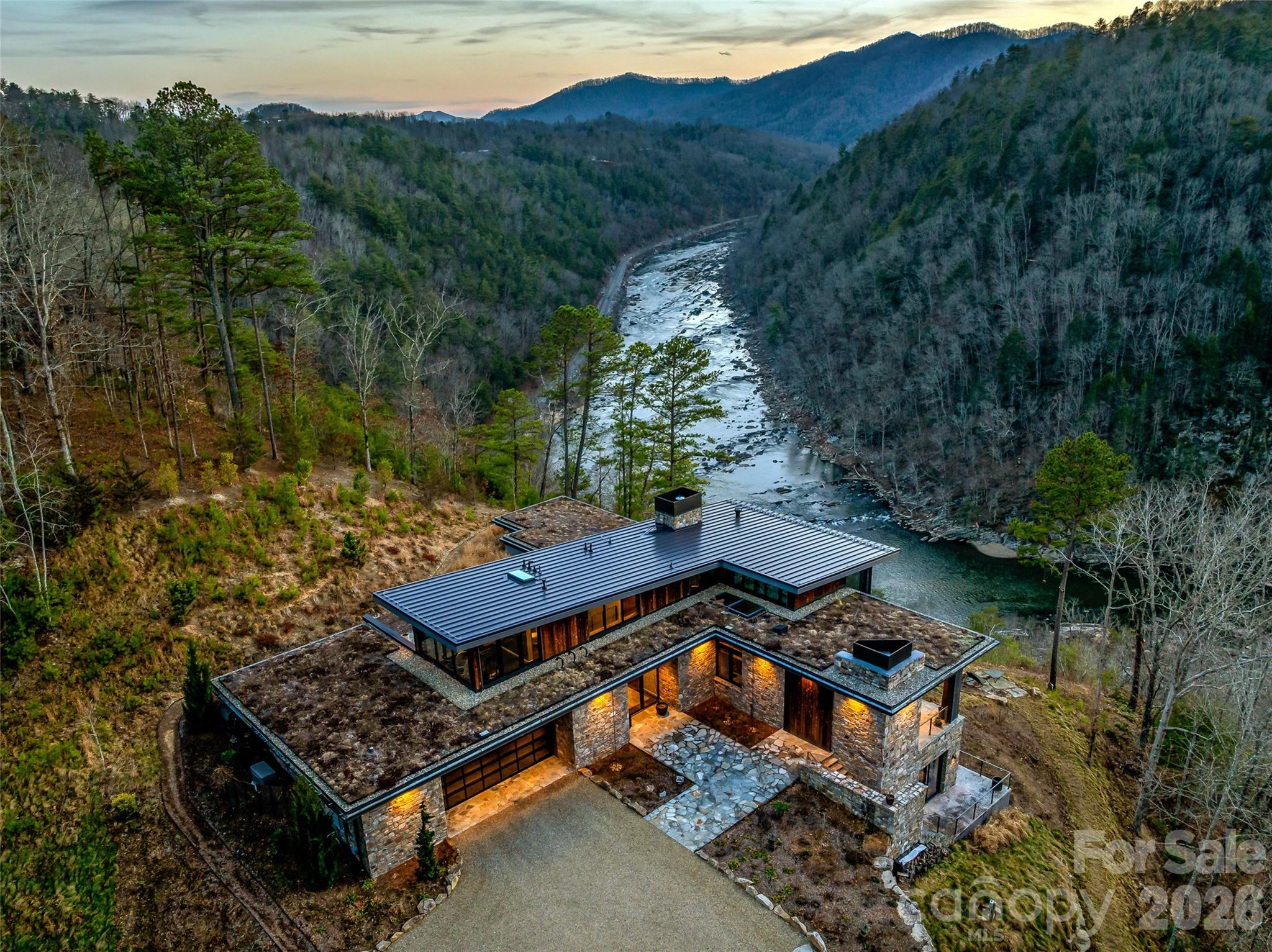112 Moon Shadow Lane Marshall NC 28753