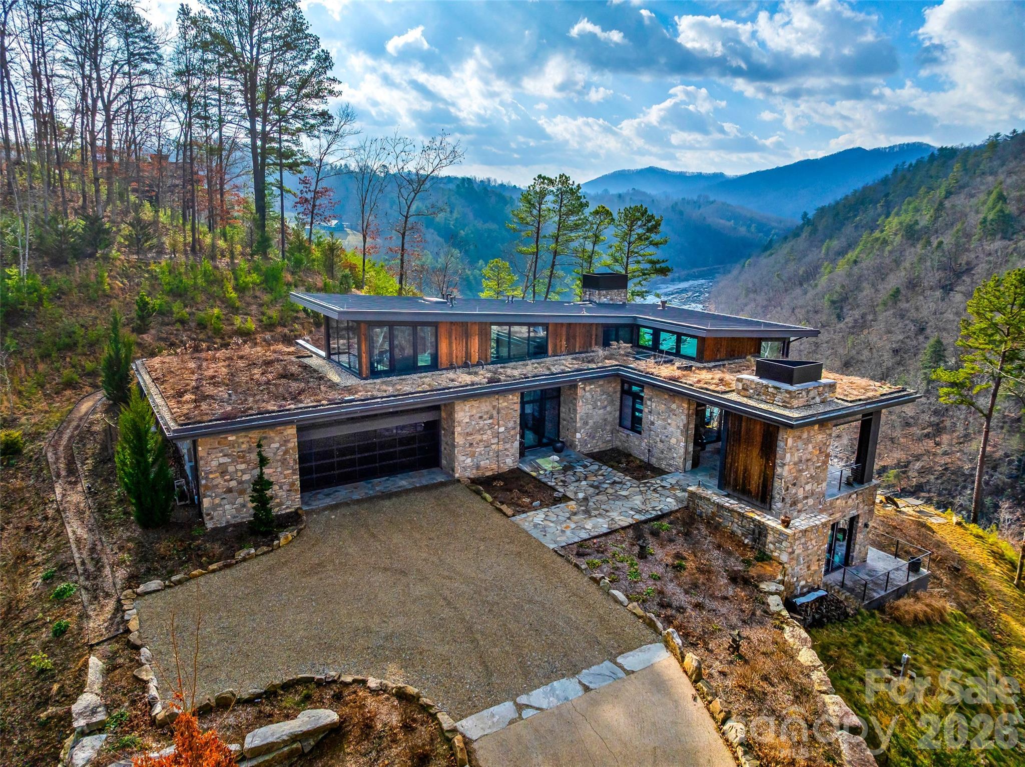 112 Moon Shadow Lane Marshall NC 28753