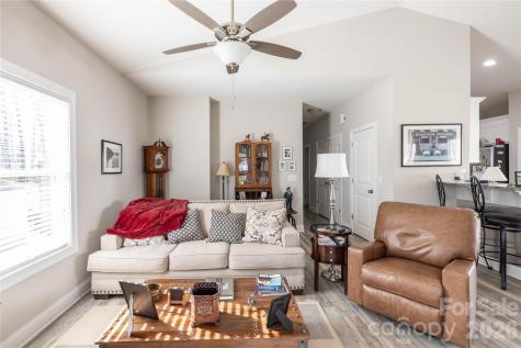 194 Hattaway Circle Mount Gilead NC 27306