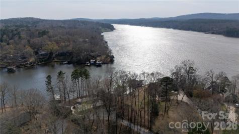 194 Hattaway Circle Mount Gilead NC 27306