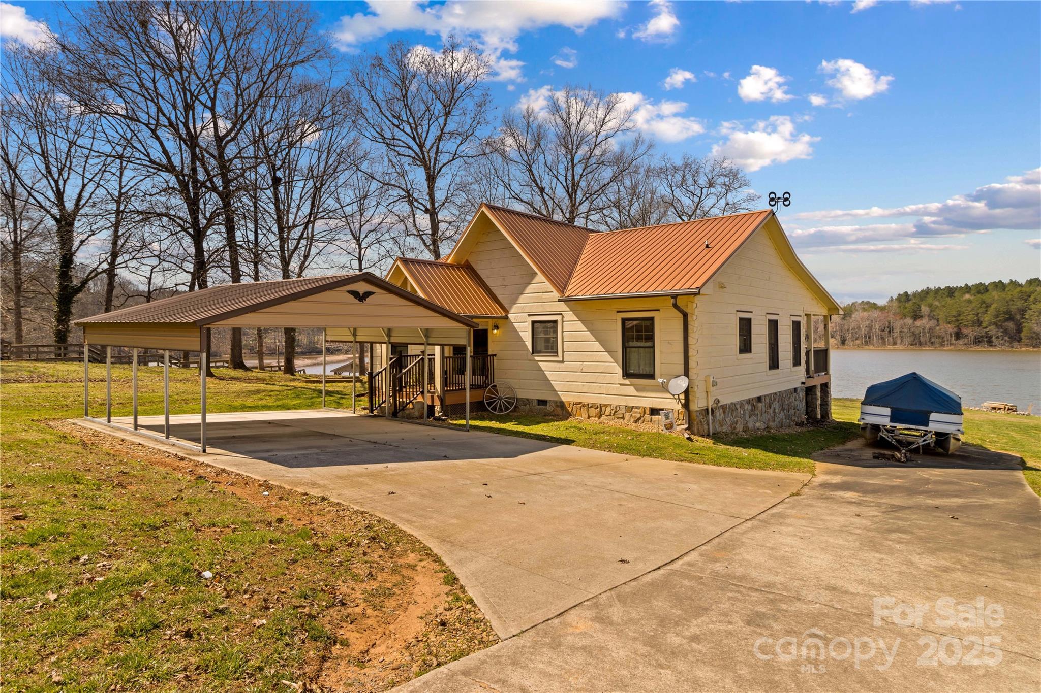 3062 Bass Drive Sherrills Ford NC 28673