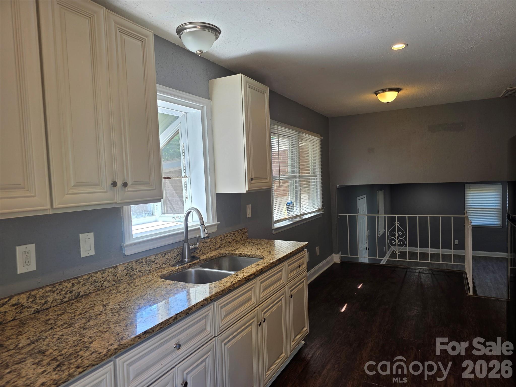 1524 Pondella Drive Charlotte NC 28213