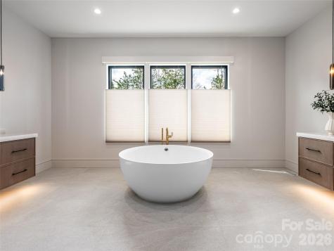 76 Running Creek Trail Arden NC 28704