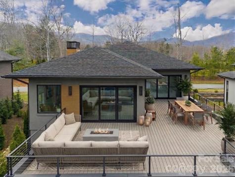 76 Running Creek Trail Arden NC 28704