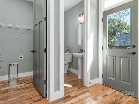 63 Vandalia Avenue Asheville NC 28806