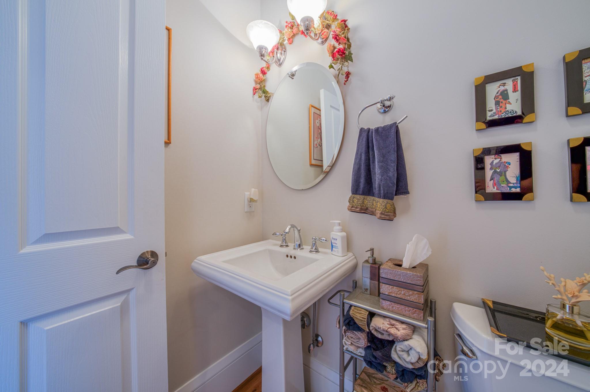 56 Bradford Farm Road Mills River NC 28759