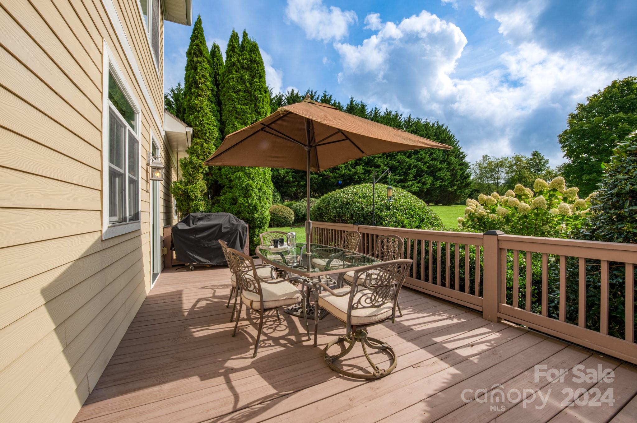 56 Bradford Farm Road Mills River NC 28759