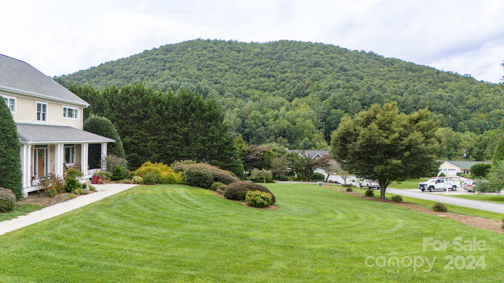 56 Bradford Farm Road Mills River NC 28759