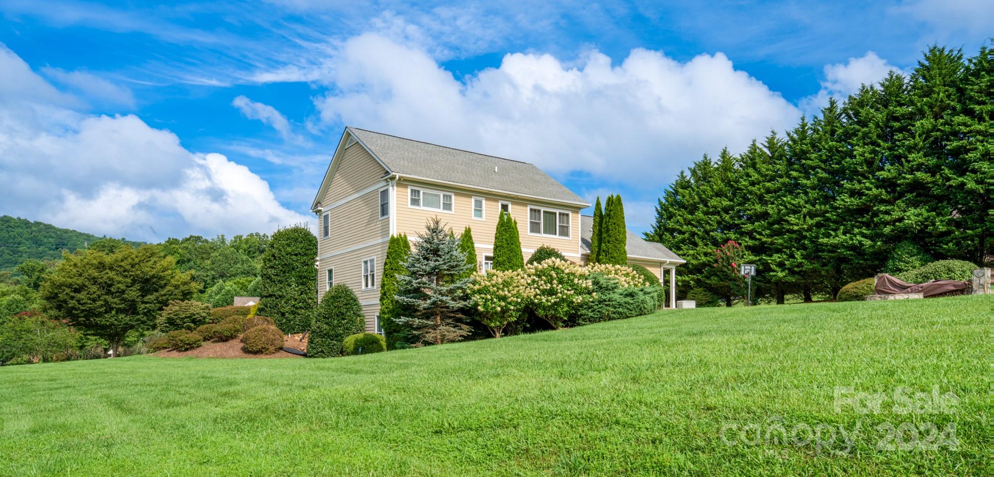 56 Bradford Farm Road Mills River NC 28759