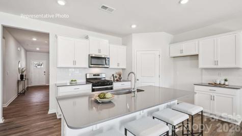 4127 Granite Falls Avenue Lancaster SC 29720