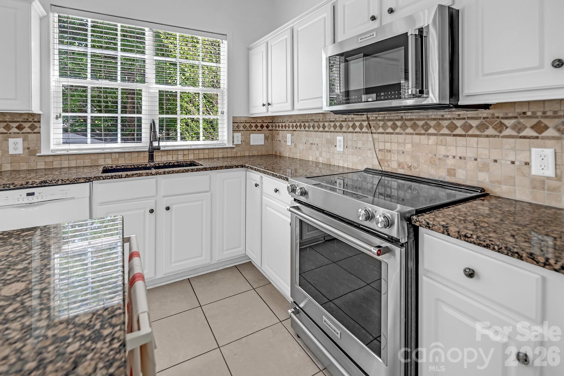 2903 Wheat Meadow Lane Charlotte NC 28270