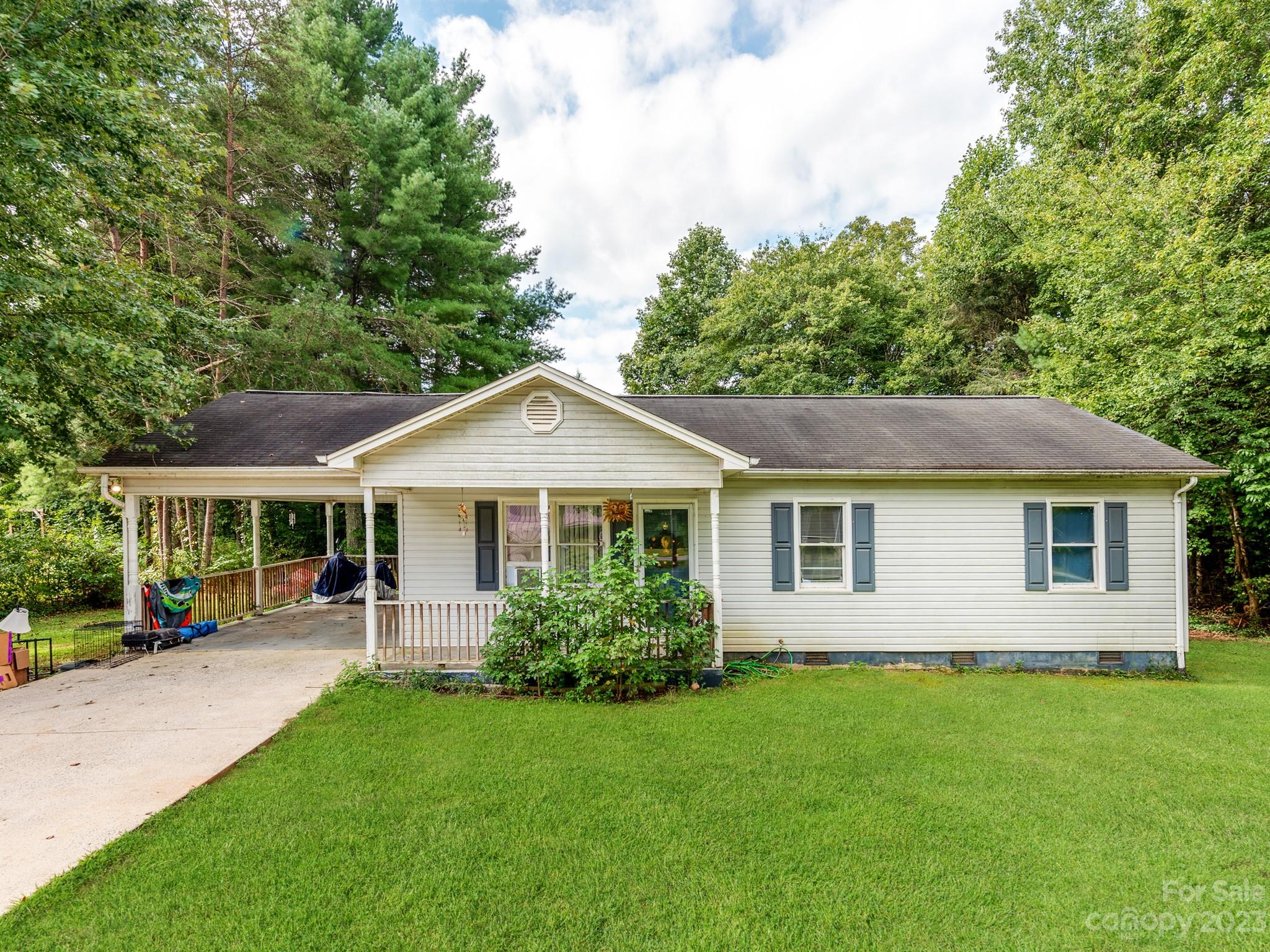 1377 Cedar Valley Church Road Lenoir NC 28645