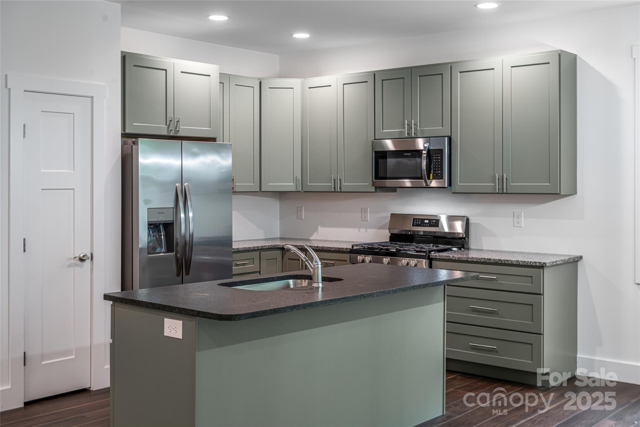 15 Myrtle Lee Cove Arden NC 28704