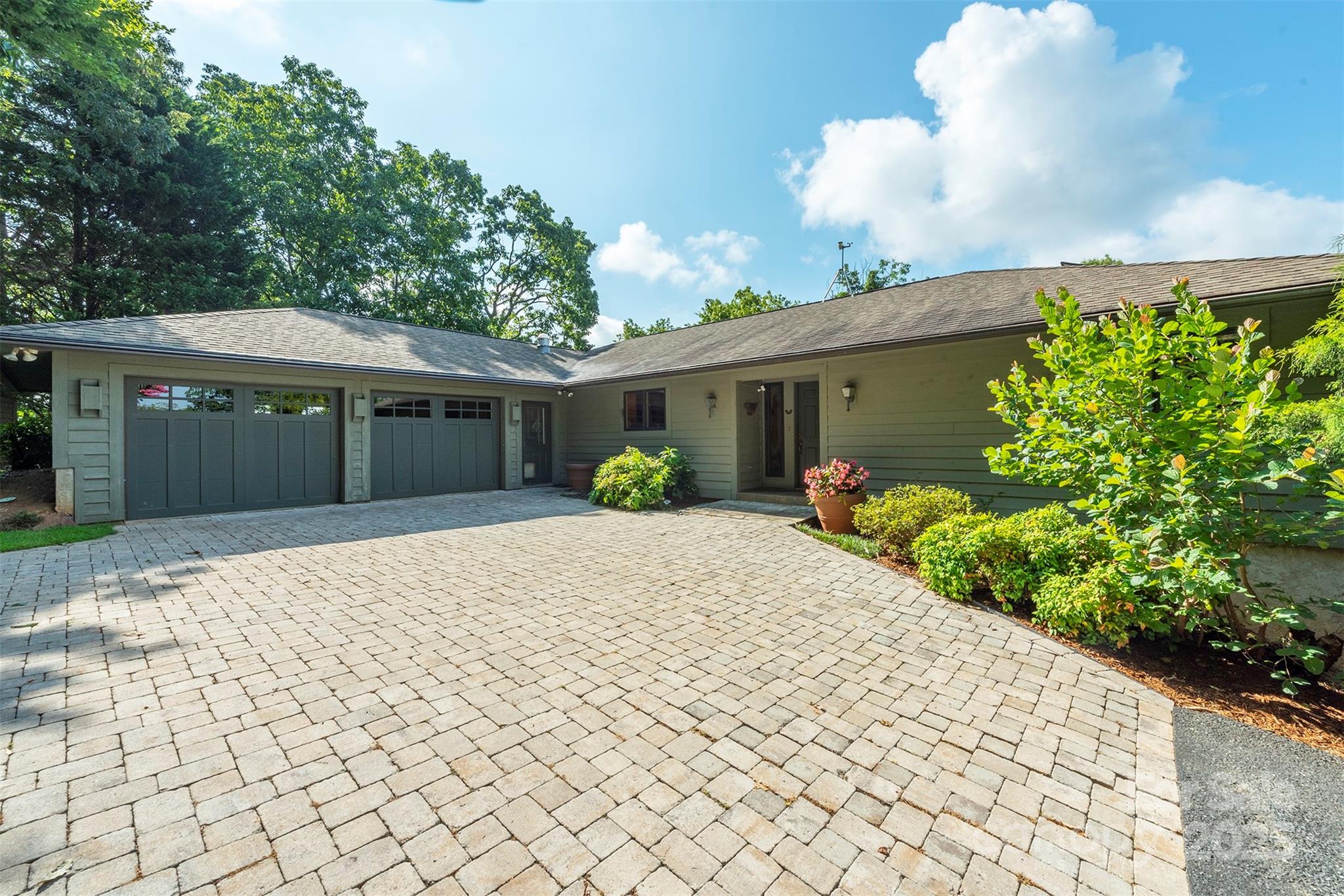 4 Galax Lane Black Mountain NC 28711