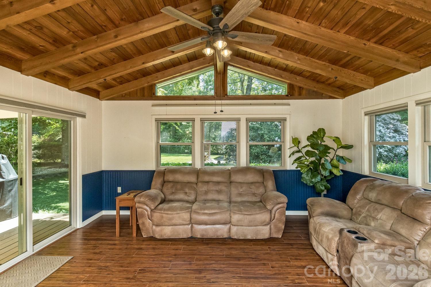29 S Greenwood Forest Drive Etowah NC 28729