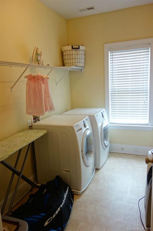 1949 Lela Avenue Charlotte NC 28208