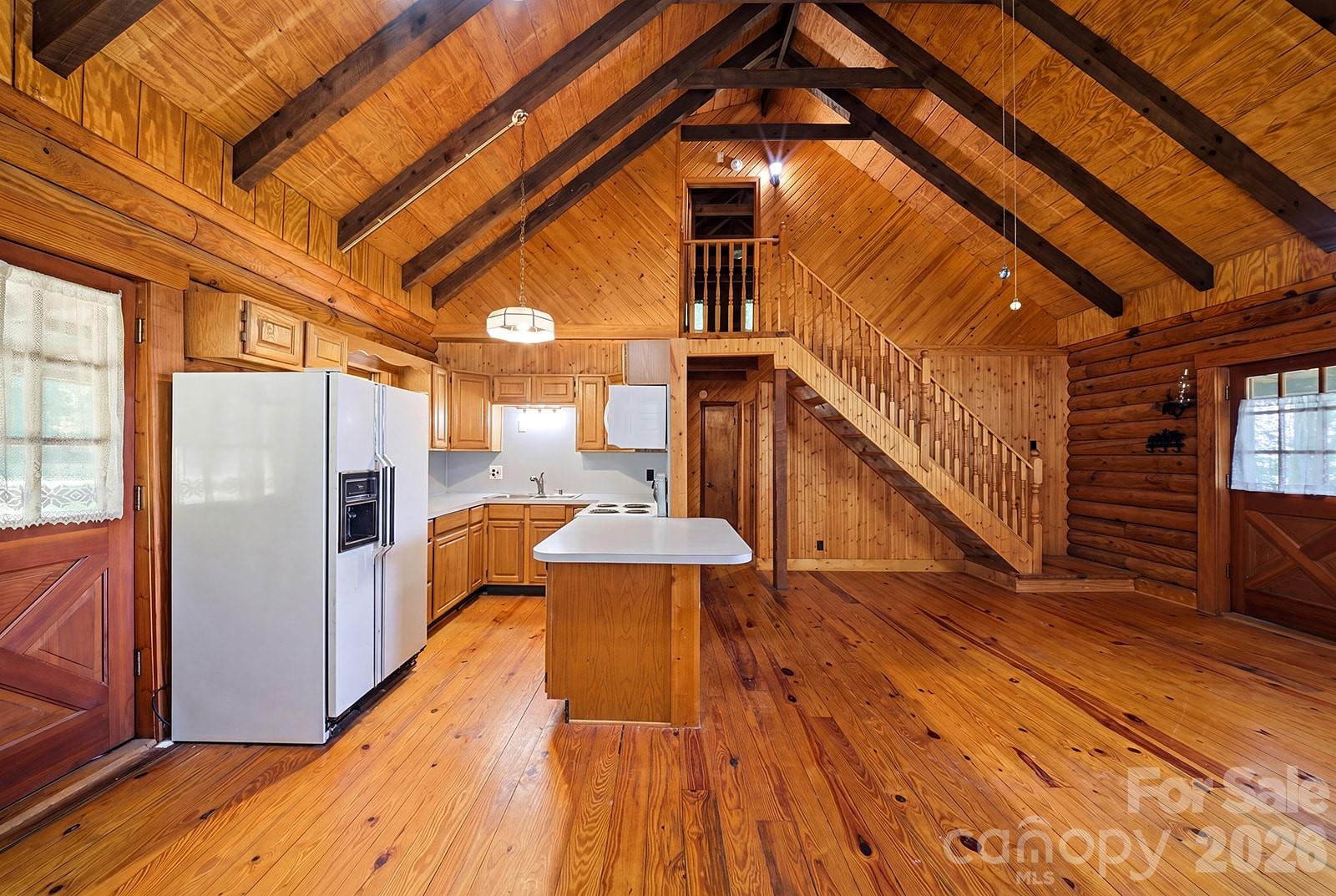 944 High Peak Road Hendersonville NC 28739