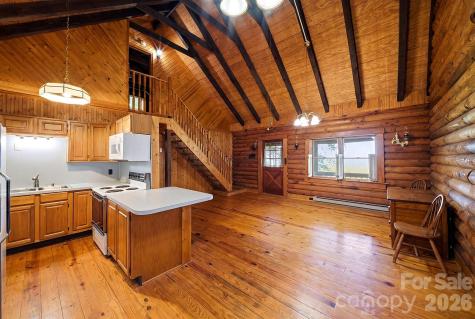 944 High Peak Road Hendersonville NC 28739