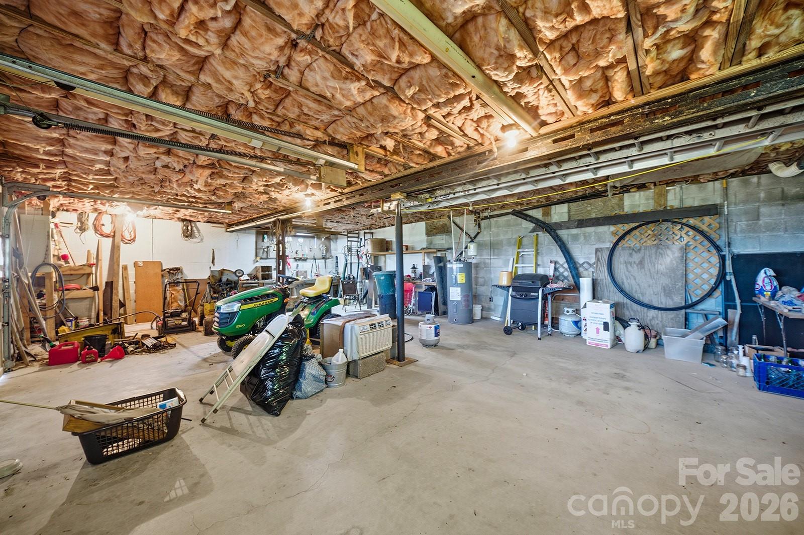944 High Peak Road Hendersonville NC 28739