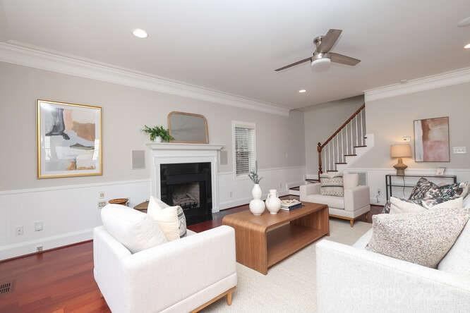 1512 Pecan Avenue Charlotte NC 28205